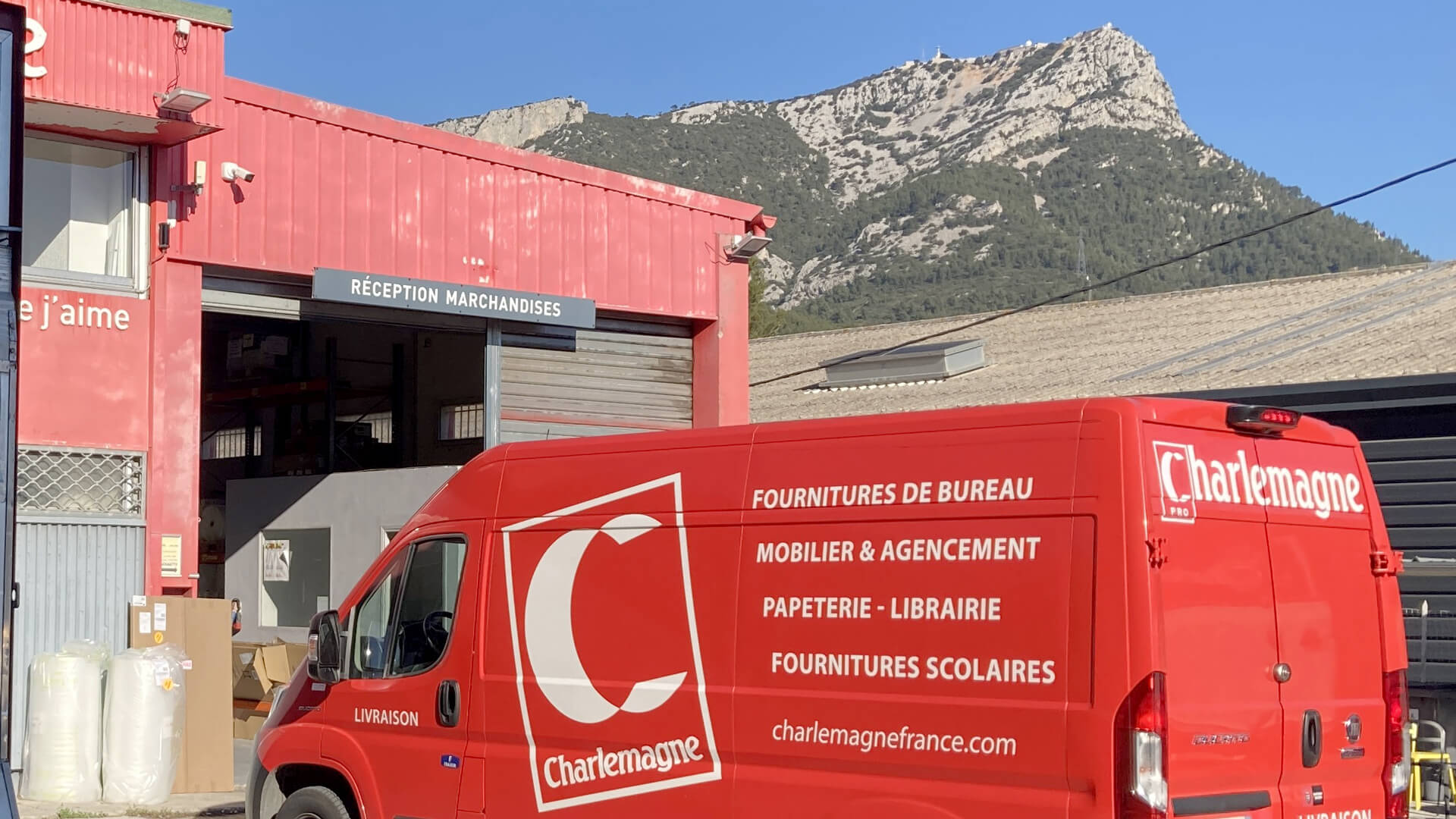 Contact & accès Charlemagne Pro